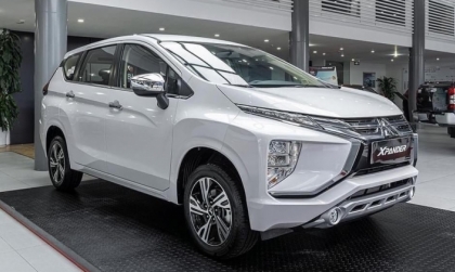Xin tư vấn xe Mitsubishi Xpander bị hú gió