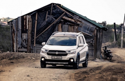 Bảng giá ô tô Suzuki tháng 9: Suzuki XL7 được ưu đãi 100% lệ phí trước bạ