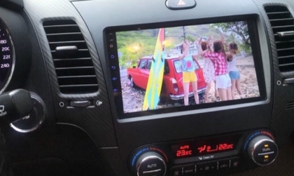 Màn hình dvd của Kia Cerato bị lỗi đơ không kết nối được
