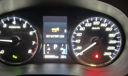 Xe Outlander của em báo như thế này là bị gì nhỉ?