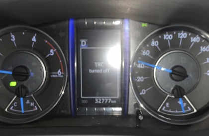 Xe Toyota Fortuner nổi lên cảnh báo TRC Off là lỗi gì?