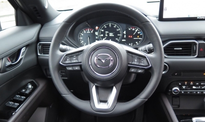 Mazda CX-5 có tiếng lạch cạch ở bảng đồng hồ