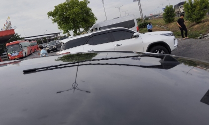 Ăng ten của Suzuki Ertiga bị gãy thế này có sao không?