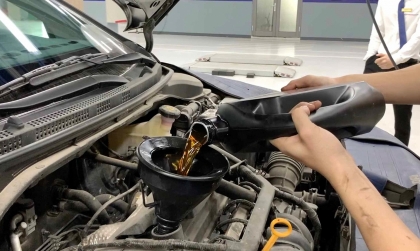 Thay dầu hộp số nào cho Vios thì tốt thế ạ?