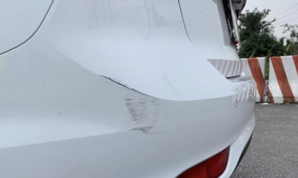 MG5 bị xước sơn cản sau thế này thì bảo hiểm có giải quyết không?