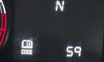 Xe Fadil của em thay ắc quy xong nó bảo biểu tượng này là sao nhỉ?