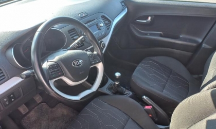 Trụ lái của KIA Morning kêu lọc xọc khi đi vào đường xóc