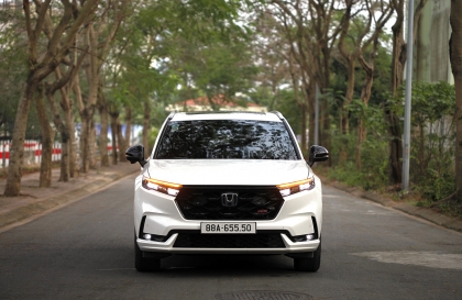 Bảng giá ô tô Honda tháng 6/2024: Honda CR-V nhận ưu đãi 50% lệ phí trước bạ