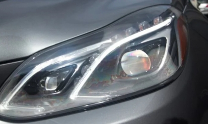 Xử lý đèn Mercedes E-Class hấp hơi nước