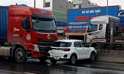 Ảnh TNGT: Lọt vào