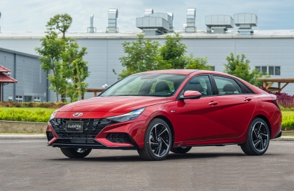 Bảng giá xe Hyundai tháng 3: Hyundai Elantra được ưu đãi 50% lệ phí trước bạ