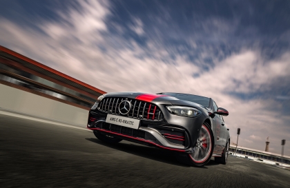 Mercedes-AMG C 43 4Matic chính thức bán tại Việt Nam