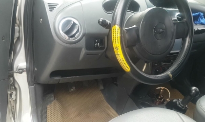 Côn xe Hyundai i10 nặng phải xử lý sao?