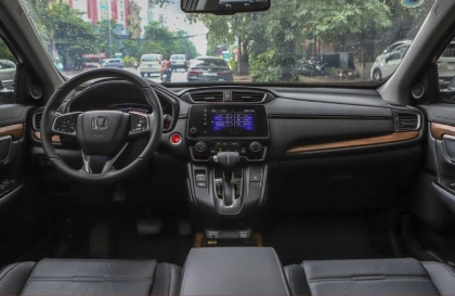 Làm sao xử lý xe Honda CR-V không hết hấp hơi khi bật điều hòa?
