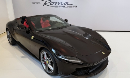 Ferrari Roma Spider chính thức ra mắt, khởi điểm từ 20 tỷ đồng