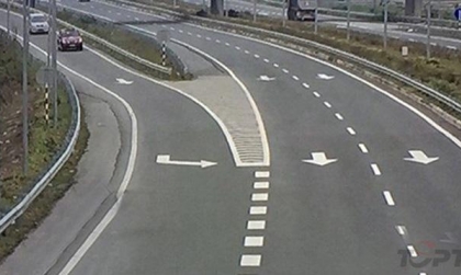 Kinh nghiệm lái xe: Cách nhập đường cao tốc đúng cách và an toàn nhất