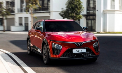 Bảng giá xe VinFast tháng 10/2024: VinFast VF 7 nhận ưu đãi tới 172 triệu đồng