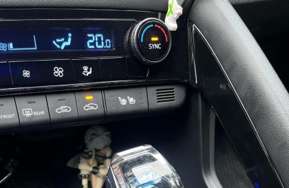 Hyundai Elantra lấy gió trong một lúc lại chuyển sang lấy gió ngoài là sao?