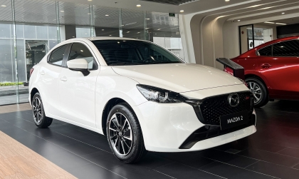 Bảng giá xe Mazda tháng 3/2025: Mazda2 nhận ưu đãi 1 năm bảo hiểm vật chất