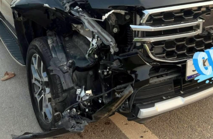 Ảnh TNGT: Ford Everest vỡ nát đầu vì đâu phải “Lamborghini”