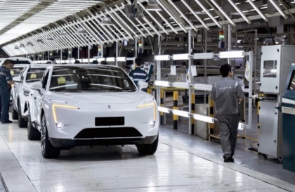 Ngành ô tô Trung Quốc đối mặt khó khăn: Xuất khẩu giảm sút, kèm yêu cầu phải sáp nhập