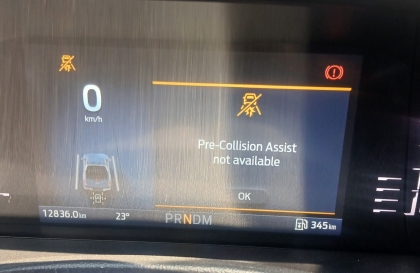 Lỗi trên màn hình Ford Ranger như này là vấn đề gì?