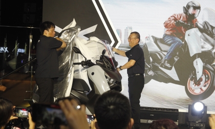 Thế giới 2 bánh: Yamaha ra mắt Xmax 300, cam kết gắn bó lâu dài tại Việt Nam