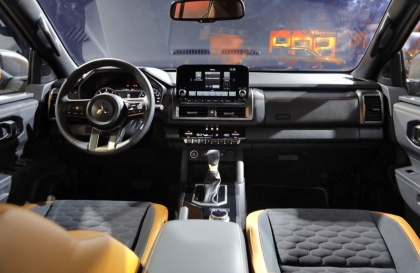 Làm sao xử lý được mùi da mới của Mitsubishi Triton?