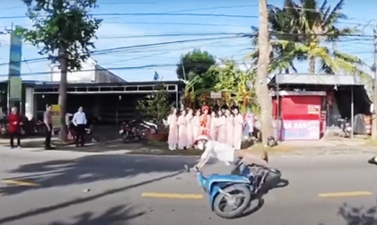 Clip TNGT: Rồi xong... đám cưới mất vui