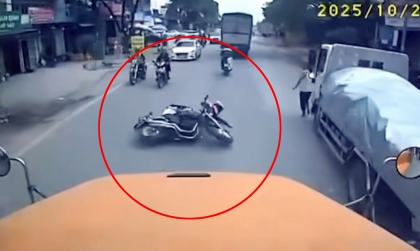 Clip TNGT: Đang đi,