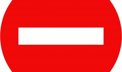 Nhóm biển báo cấm: Biển số P.102 có ý nghĩa gì?