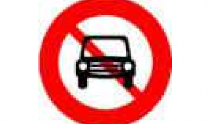 Nhóm biển báo cấm: Biển số P.103 có ý nghĩa gì?