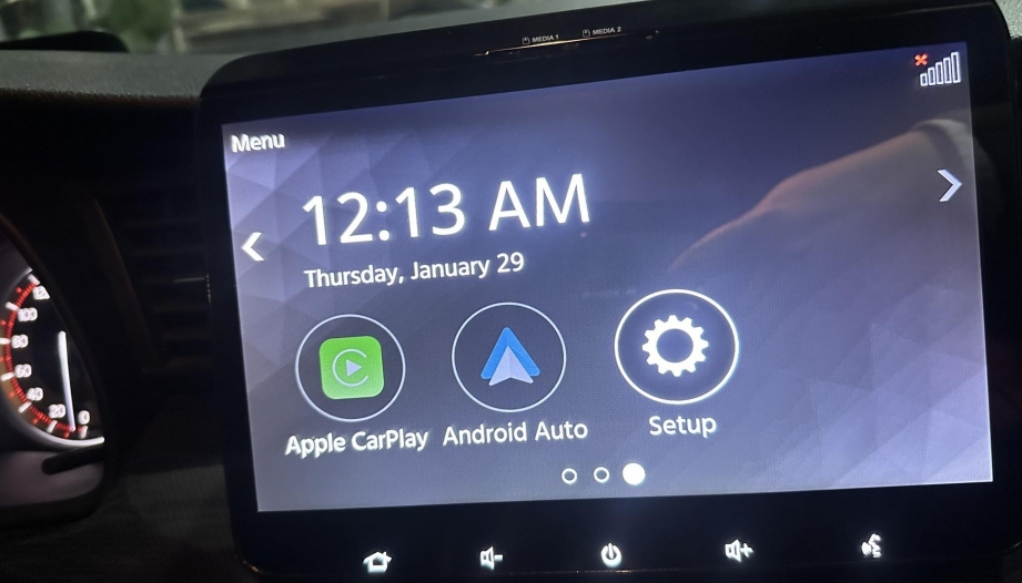Màn hình xe Suzuki XL7 không kết nối được apple carplay thì xử lý thế nào?
