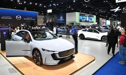 Xe Xanh: Mazda gây sốc với giá bán mẫu sedan chạy điện Mazda 6e