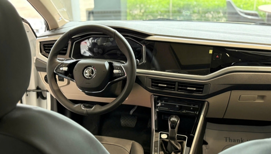 Xin các bác tư vấn giúp em về vấn đề điều hòa Skoda Slavia với!