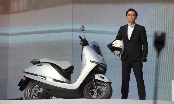 Thế giới 2 bánh: Honda UC3 chính thức mở bán, khởi điểm từ 78 triệu đồng, nhưng ưu đãi giảm tới 25%