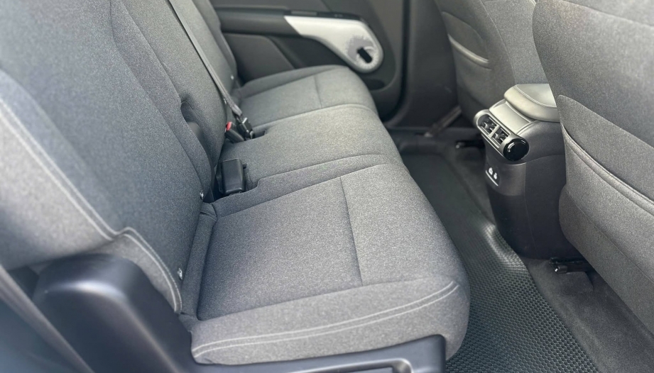 Vinfast Limo Green có tiếng kêu phía sau do vấn đề gì?