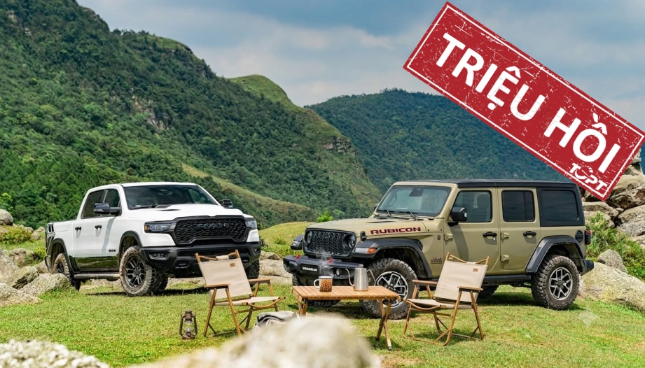 Stellantis triệu hồi RAM 1500 vì lỗi đèn pha, triệu hồi Jeep Grand Wagoneer vì lỗi phần mềm điều khiển phanh