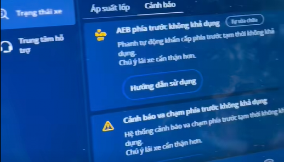 Các cao nhân chỉ giáo giúp xe Vf9 báo lỗi vài chức năng khi chạy nhanh