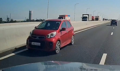 Clip: Bác tài KIA Morning chắc chưa biết mức phạt khi đi ngược chiều trên cao tốc